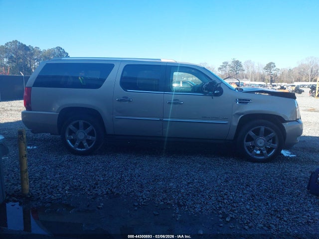 Aukcja sprzedaży 2011 Cadillac Escalade Esv Premium, vin: 1GYS4JEFXBR194285, numer aukcji: 44300893
