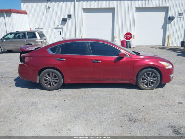 Nissan Altima 2.5 S 2015 1N4AL3AP8FC581303 Image 13