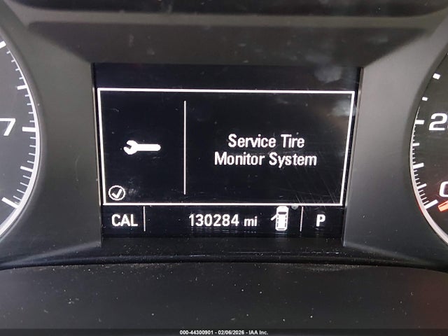 44300901 :رقم المزاد ، 1GKKNLLS7KZ130613 vin ، 2019 Gmc Acadia Sle-2 مزاد بيع