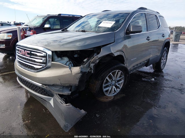 44300901 :رقم المزاد ، 1GKKNLLS7KZ130613 vin ، 2019 Gmc Acadia Sle-2 مزاد بيع