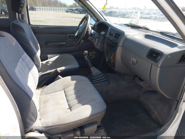 Продажа на аукционе авто 1995 Nissan Truck King Cab Se/king Cab Xe, vin: 1N6HD16S9SC387491, номер лота: 44300909
