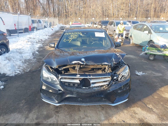Продажа на аукционе авто 2015 Mercedes-benz E 350 4matic, vin: WDDHF8JB6FB121179, номер лота: 44300926