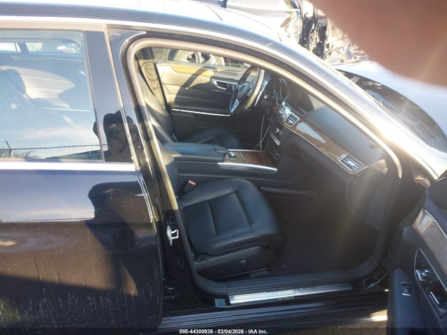 2015 MERCEDES-BENZ E 350 WDDHF8JB6FB121179 Photo 4
