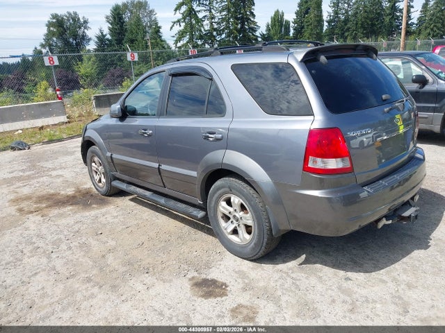 2005 KIA SORENTO KNDJD733X55342881 Photo 2