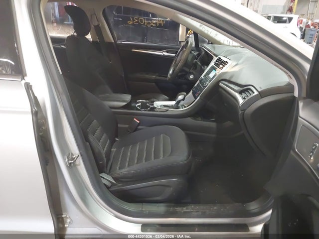 1FA6P0H77E5397567 Ford FUSION SE