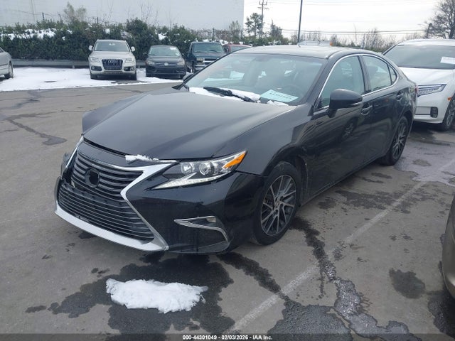 2016 Lexus Es 350 მანქანა იყიდება აუქციონზე, vin: 58ABK1GG6GU004881, აუქციონის ნომერი: 44301049