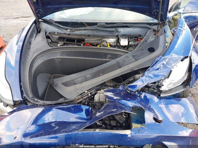 2018 TESLA MODEL 3 5YJ3E1EA8JF154044 Photo 9