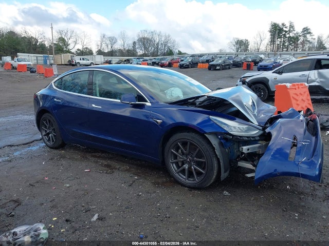 Продаж на аукціоні авто 2018 Tesla Model 3 Long Range/mid Range, vin: 5YJ3E1EA8JF154044, номер лоту: 44301055