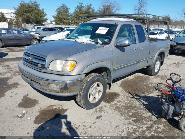 2000 TOYOTA TUNDRA 5TBBT4417YS082028 Photo 1