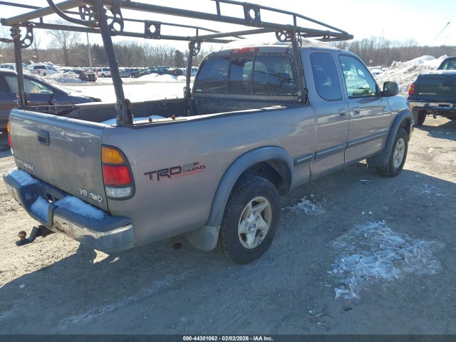 2000 TOYOTA TUNDRA 5TBBT4417YS082028 Photo 3