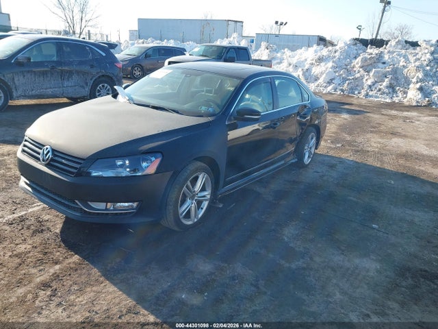2015 VOLKSWAGEN PASSAT 1VWCM7A39FC002496 Photo 1