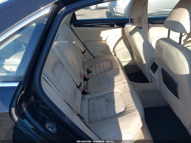 2015 VOLKSWAGEN PASSAT 1VWCM7A39FC002496 Photo 7