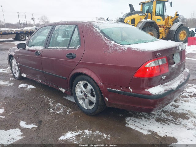 2004 SAAB 9-5 YS3ED49A143511016 Photo 2
