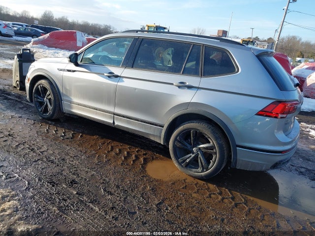 Продаж на аукціоні авто 2023 Volkswagen Tiguan 2.0t Se R-line Black, vin: 3VV8B7AX1PM072772, номер лоту: 44301195