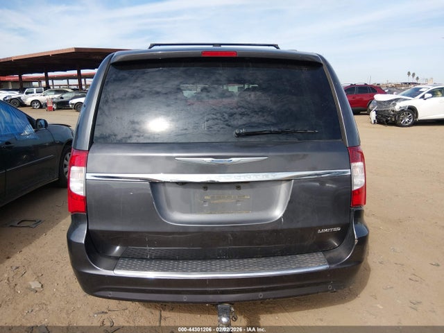 2C4RC1JG6GR200302 Chrysler Town &amp; Country Limited