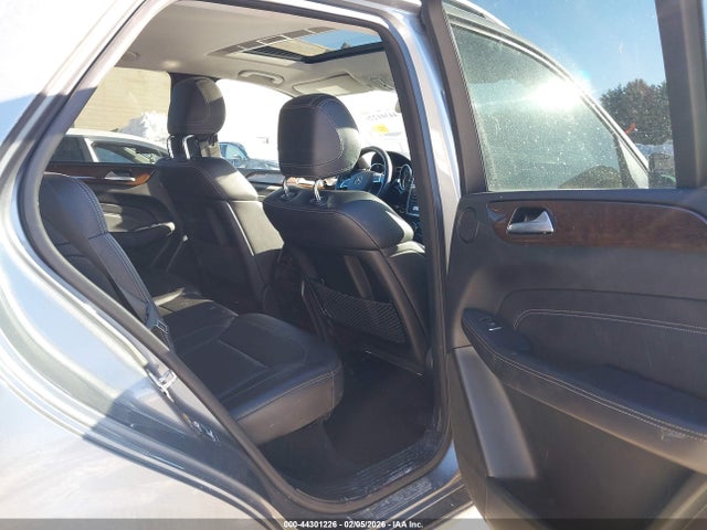2013 Mercedes-benz Ml 350 4matic მანქანა იყიდება აუქციონზე, vin: 4JGDA5HB7DA113215, აუქციონის ნომერი: 44301226