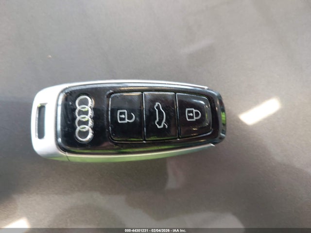 Продажа на аукционе авто 2019 Audi A6 55 Premium, vin: WAUL2AF25KN025369, номер лота: 44301231