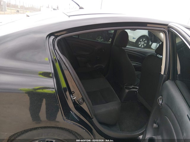 3N1CN7AP9JL803786 Nissan Versa 1.6 S+