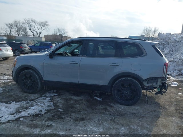 5XYP3DHC5NG214785 KIA Telluride Ex
