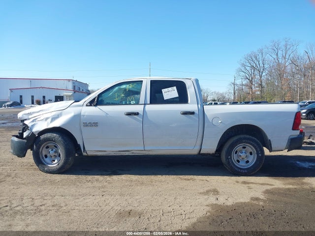 Продаж на аукціоні авто 2016 Ram 1500 Tradesman, vin: 1C6RR6KG3GS361027, номер лоту: 44301258