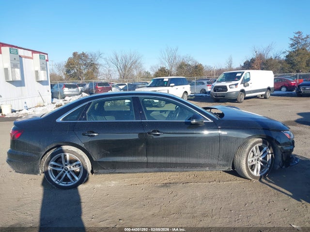 Продаж на аукціоні авто 2023 Audi A4 Premium Plus 45 Tfsi S Line Quattro S Tronic, vin: WAUEAAF49PN010393, номер лоту: 44301292