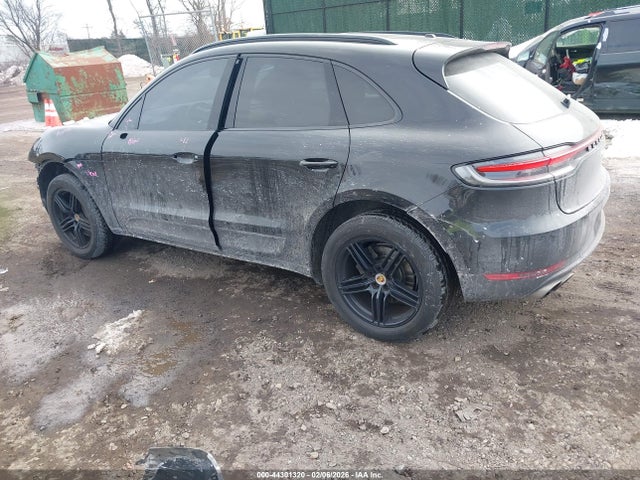 2021 PORSCHE MACAN WP1AB2A51MLB37343 Photo 2