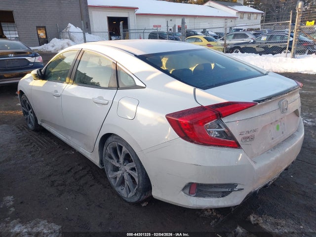 Honda Civic Sport 2019 2HGFC2E86KH521820 Image 3