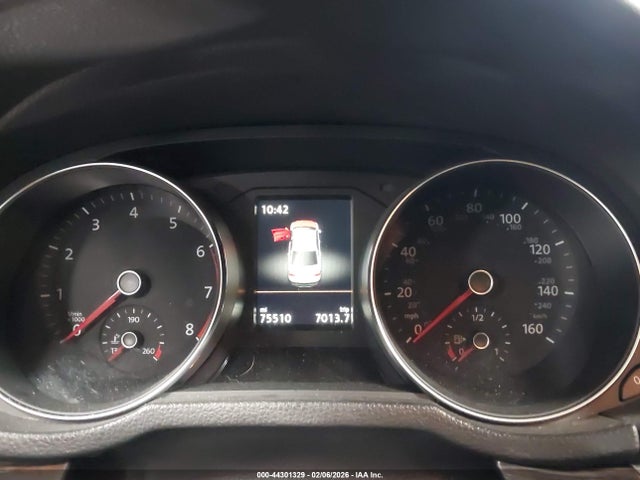 44301329 :رقم المزاد ، 1VWBA7A34JC044183 vin ، 2018 Volkswagen Passat 2.0t Se مزاد بيع