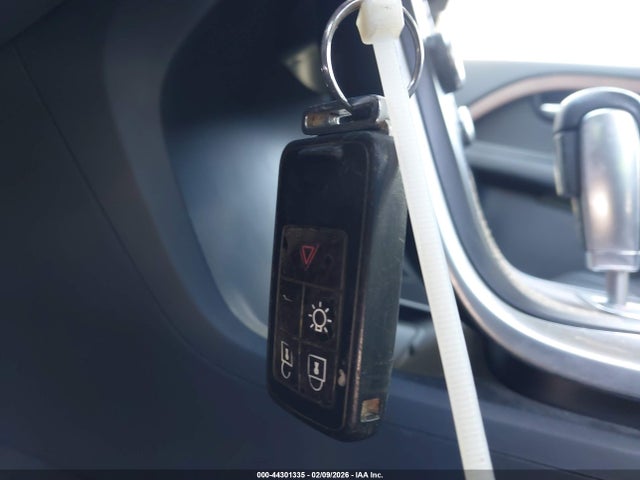 2010 VOLVO S80 YV1960AS8A1124948 Photo 10