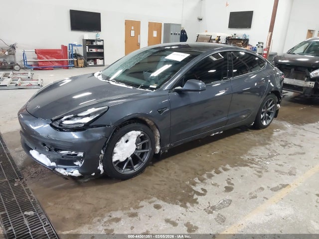 2021 TESLA MODEL 3 5YJ3E1EA3MF852436 Photo 1