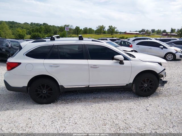 44301364 :رقم المزاد ، 4S4BSETC8K3207898 vin ، 2019 Subaru Outback 3.6r Touring مزاد بيع
