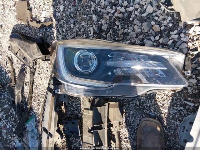 44301364 :رقم المزاد ، 4S4BSETC8K3207898 vin ، 2019 Subaru Outback 3.6r Touring مزاد بيع
