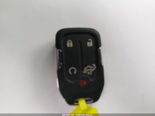 44301366 :رقم المزاد ، 3GTU9FET7LG220264 vin ، 2020 Gmc Sierra 1500 4wd  Short Box Denali مزاد بيع