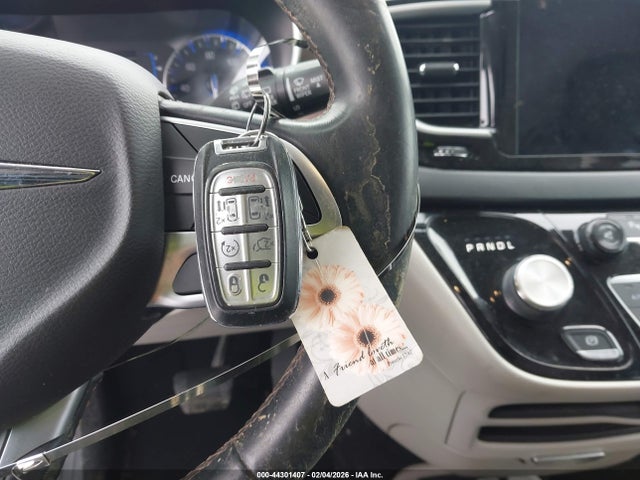 Aukcja sprzedaży 2017 Chrysler Pacifica Touring-l, vin: 2C4RC1BG0HR576218, numer aukcji: 44301407
