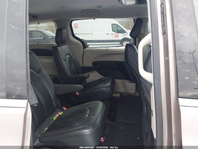 Aukcja sprzedaży 2017 Chrysler Pacifica Touring-l, vin: 2C4RC1BG0HR576218, numer aukcji: 44301407