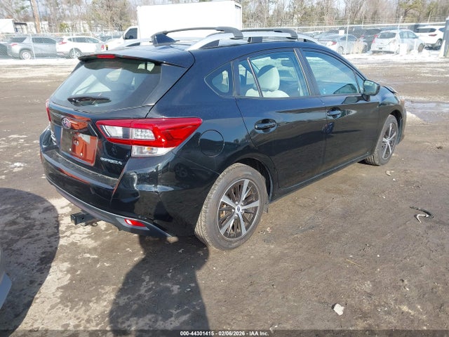 4S3GTAV65M3710413 Subaru Impreza Premium 5-door
