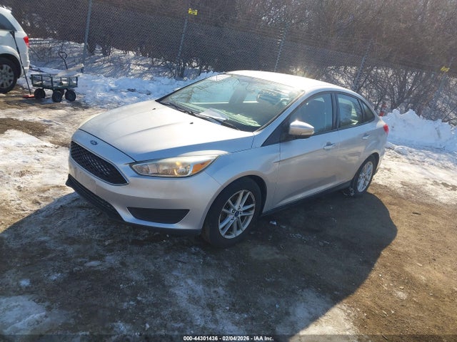 1FADP3F25GL303121 Ford FOCUS SE
