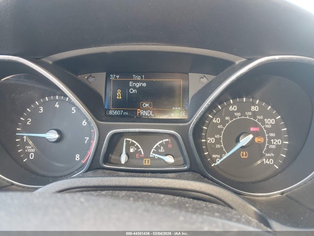 1FADP3F25GL303121 Ford FOCUS SE