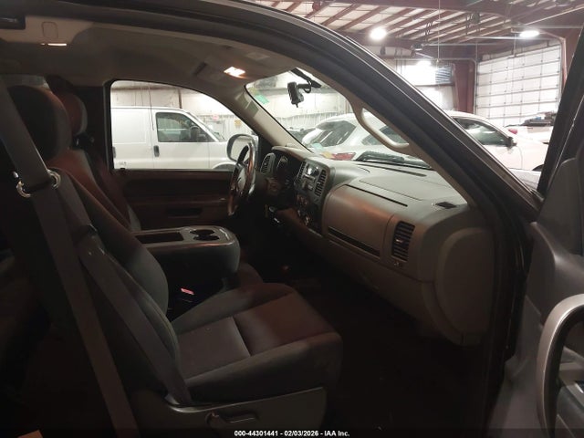 44301441 :رقم المزاد ، 1GTR2UEA6BZ364884 vin ، 2011 Gmc Sierra 1500 Sl مزاد بيع