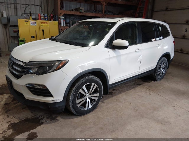 2016 HONDA PILOT 5FNYF6H58GB020559 Photo 1