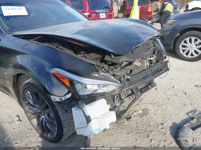 44301518 :رقم المزاد ، JN1BY1AR0KM585679 vin ، 2019 Infiniti Q70 3.7x Luxe مزاد بيع
