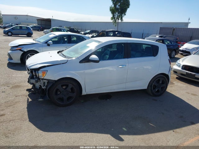 1G1JE6SB2E4217453 Chevrolet Sonic Ltz Auto