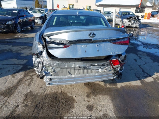 58ADZ1B11SU213798 Lexus ES 350