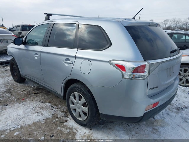 2014 MITSUBISHI OUTLANDER JA4AD2A39EZ019818 Photo 2