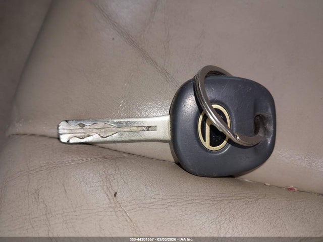 Продажа на аукционе авто 2000 Lexus Rx 300, vin: JT6HF10U5Y0142213, номер лота: 44301557