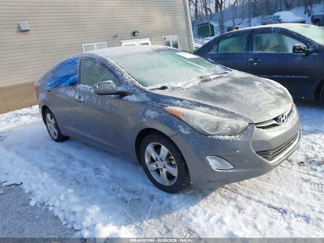 2013 Hyundai Elantra Gls მანქანა იყიდება აუქციონზე, vin: 5NPDH4AE7DH243258, აუქციონის ნომერი: 44301568