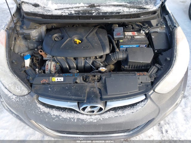 2013 Hyundai Elantra Gls მანქანა იყიდება აუქციონზე, vin: 5NPDH4AE7DH243258, აუქციონის ნომერი: 44301568