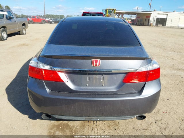 Продажа на аукционе авто 2015 Honda Accord Sport, vin: 1HGCR2F51FA003530, номер лота: 44301573