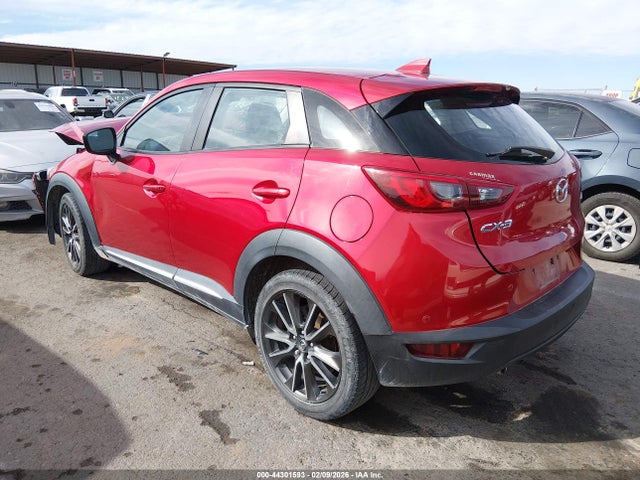 2016 MAZDA CX-3 JM1DKBD78G0104096 Photo 2