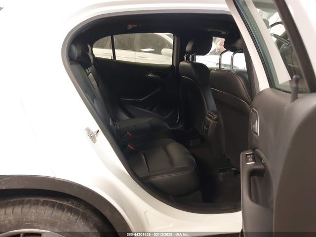 2018 MERCEDES-BENZ GLA 250 WDCTG4GB7JJ520063 Photo 7